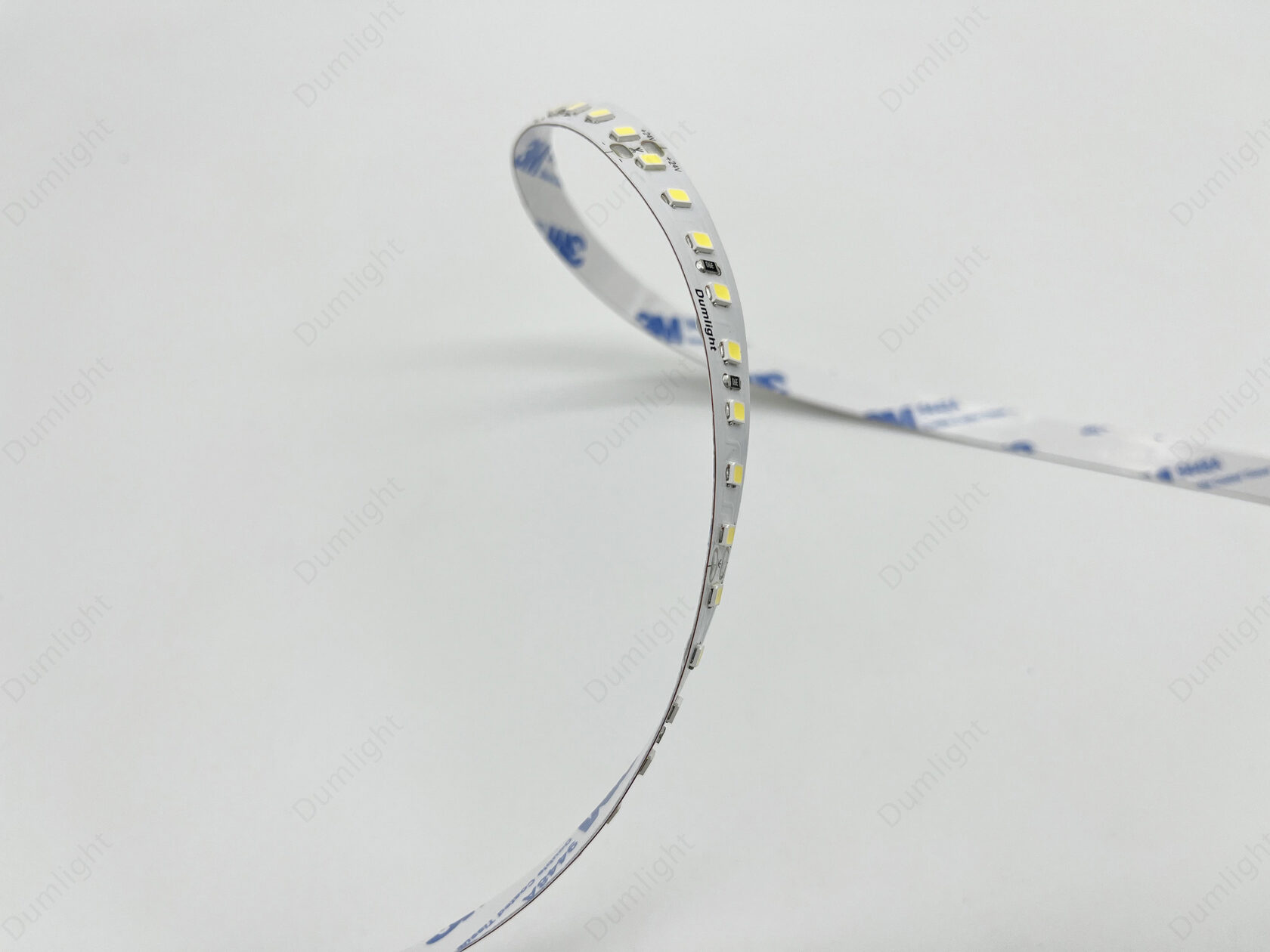 Светодиодная лента DLT2835-128-24v-9,4w-10mm-6000K-1510lumm